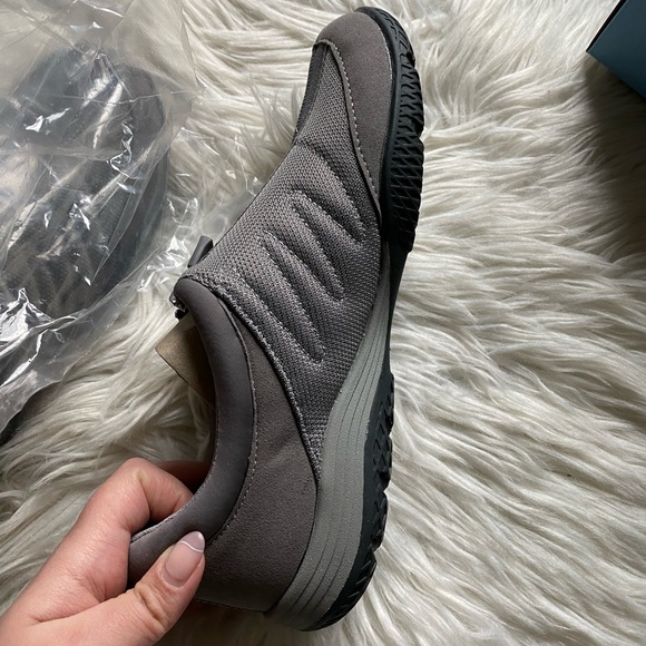 Easy Spirit Shoes Nib Easy Spirit Zip Walking Shoes Poshmark